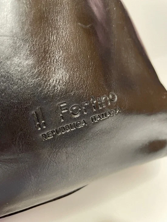 Vintage Black Leather Italian II FORTINO Backpack with Gold Accent. - Picture 7 of 7